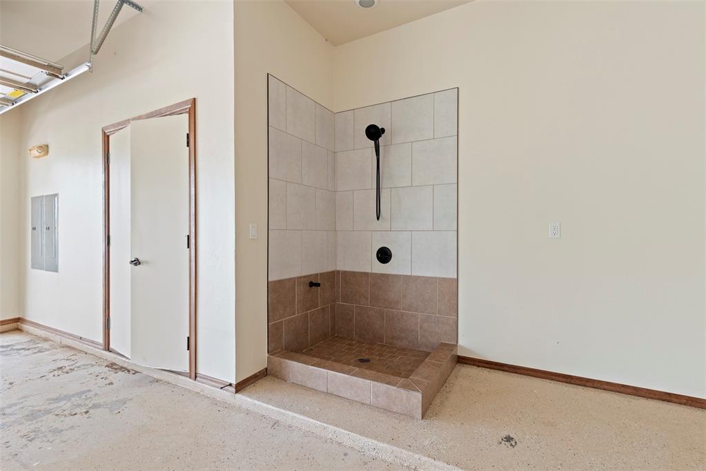 10100 S Westminster Road Property Photo 35