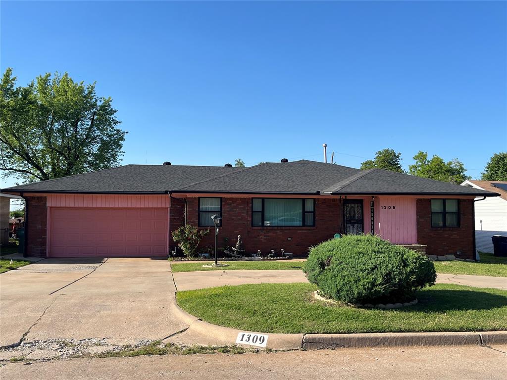 1309 Ne 46th Street Property Photo 1