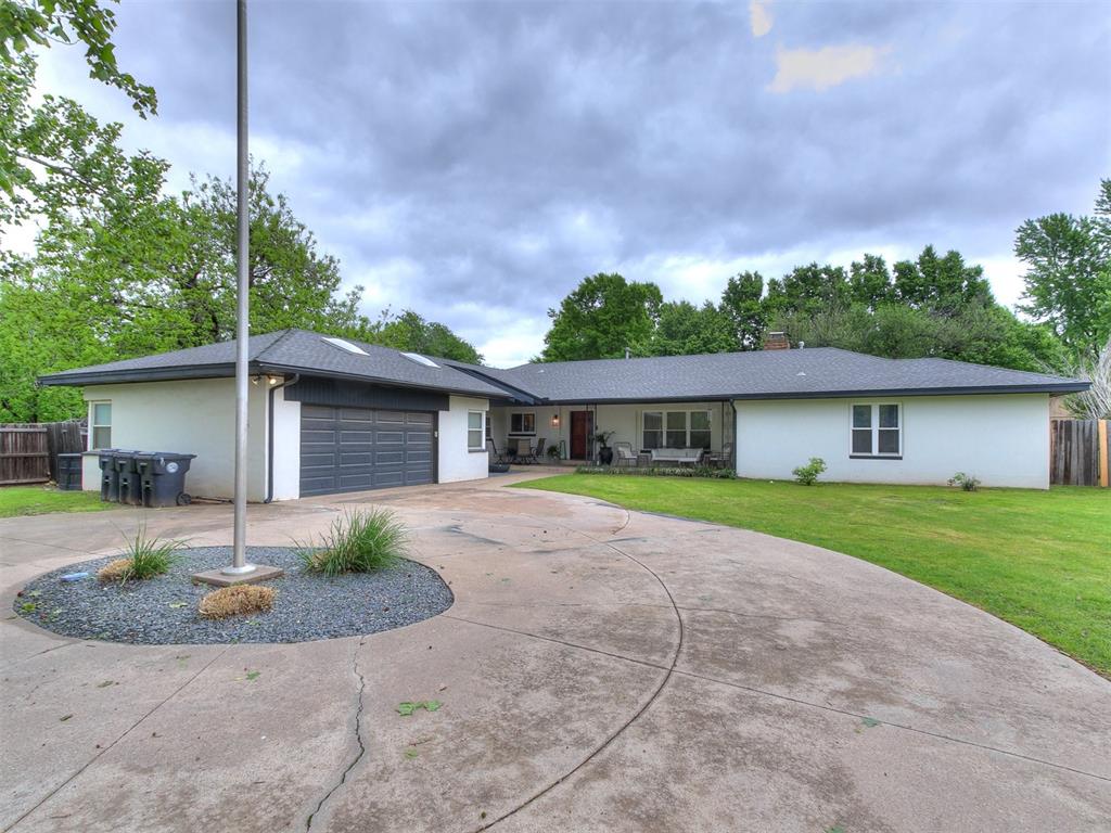 4004 N Thompkins Avenue Property Photo 1