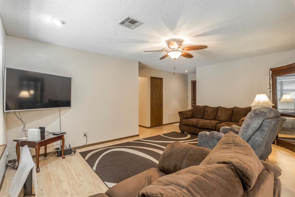 217 W Apple Branch Way Property Photo 8