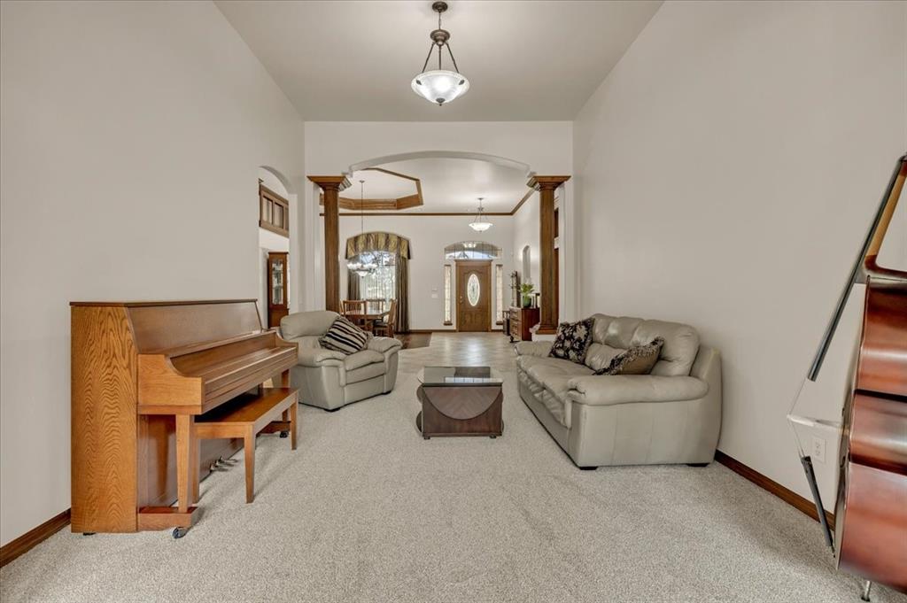 1404 Nw 187th Street Property Photo 6