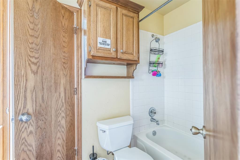 9308 S Barnes Avenue Property Photo 24