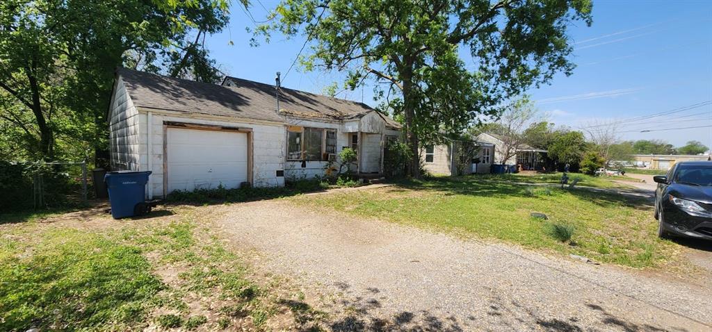 607 E 7th Avenue Property Photo 2