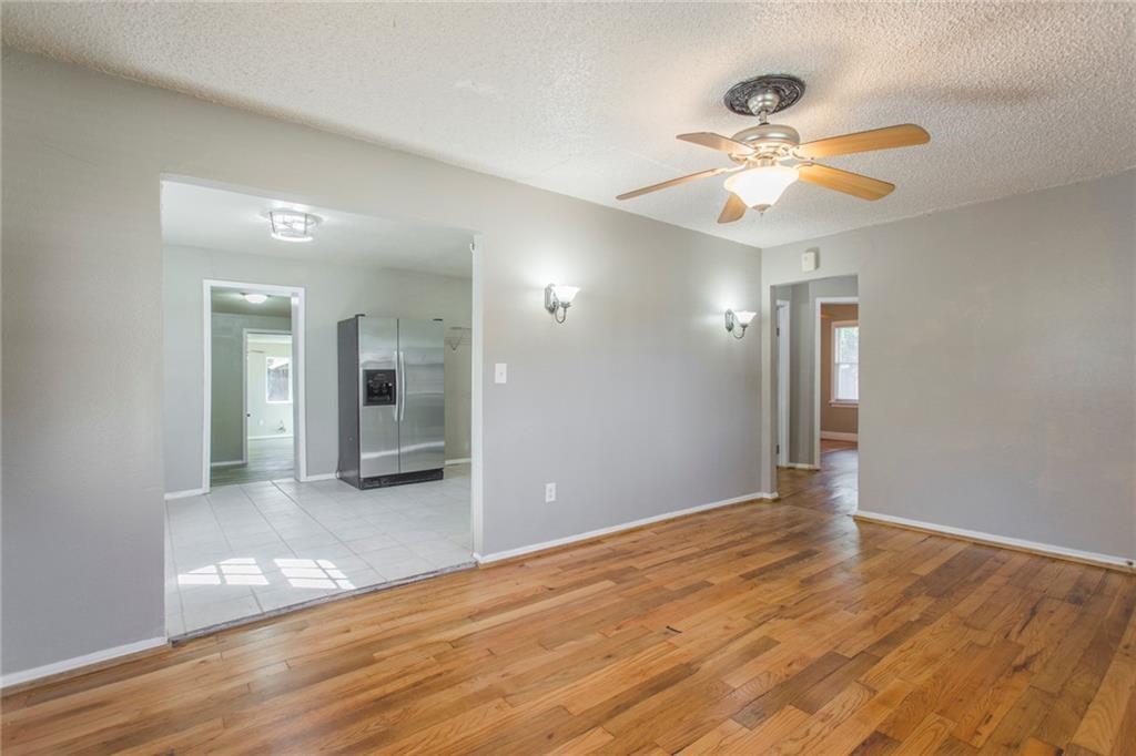556 Sw 52nd Street Property Photo 5
