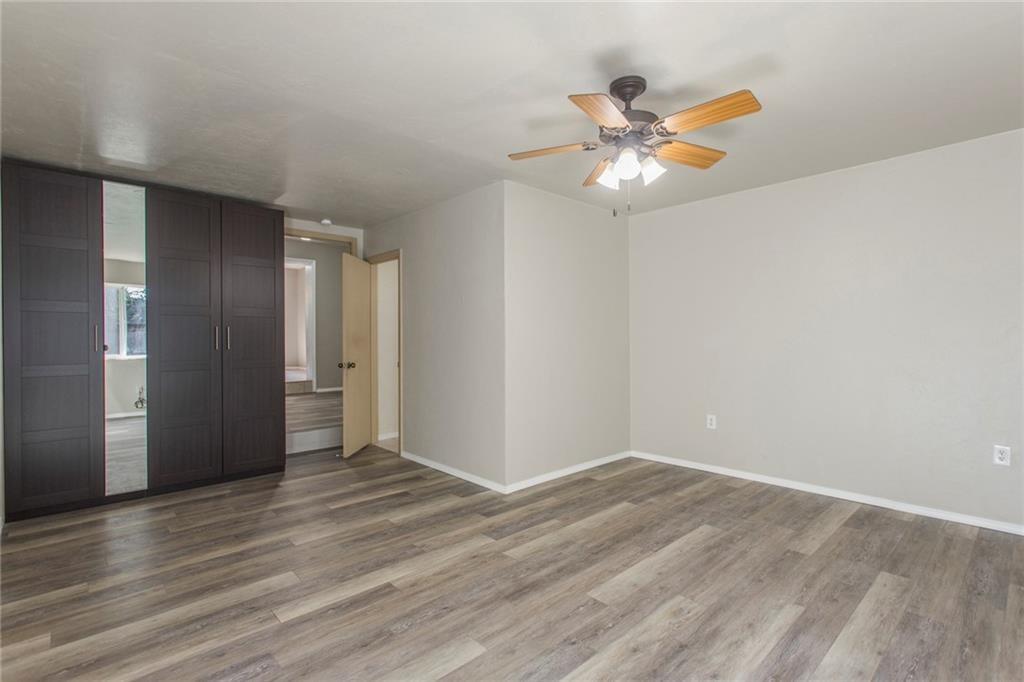 556 Sw 52nd Street Property Photo 11