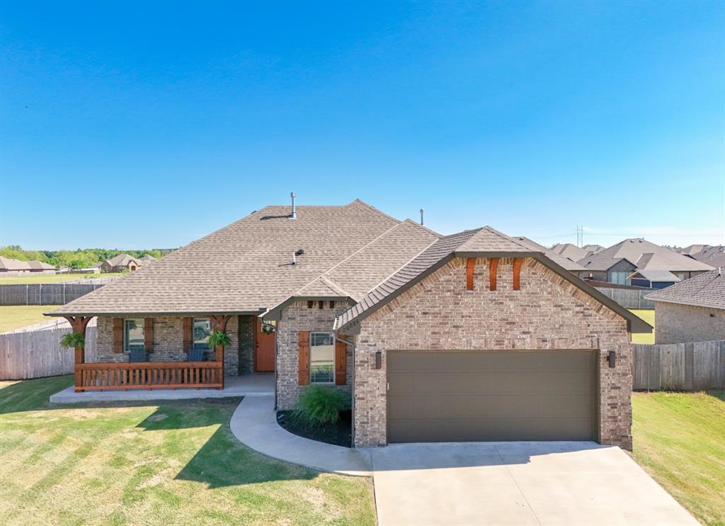 20884 Santa Fe Avenue Property Photo