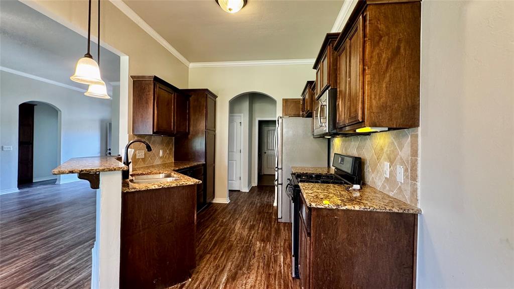 1328 Ridgeway Drive Property Photo 7