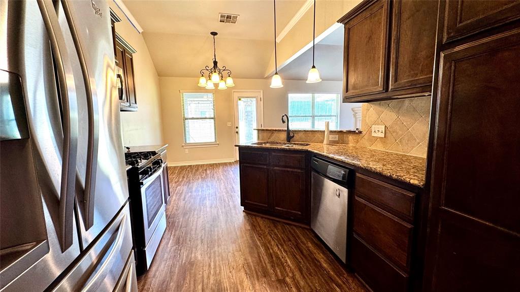 1328 Ridgeway Drive Property Photo 8