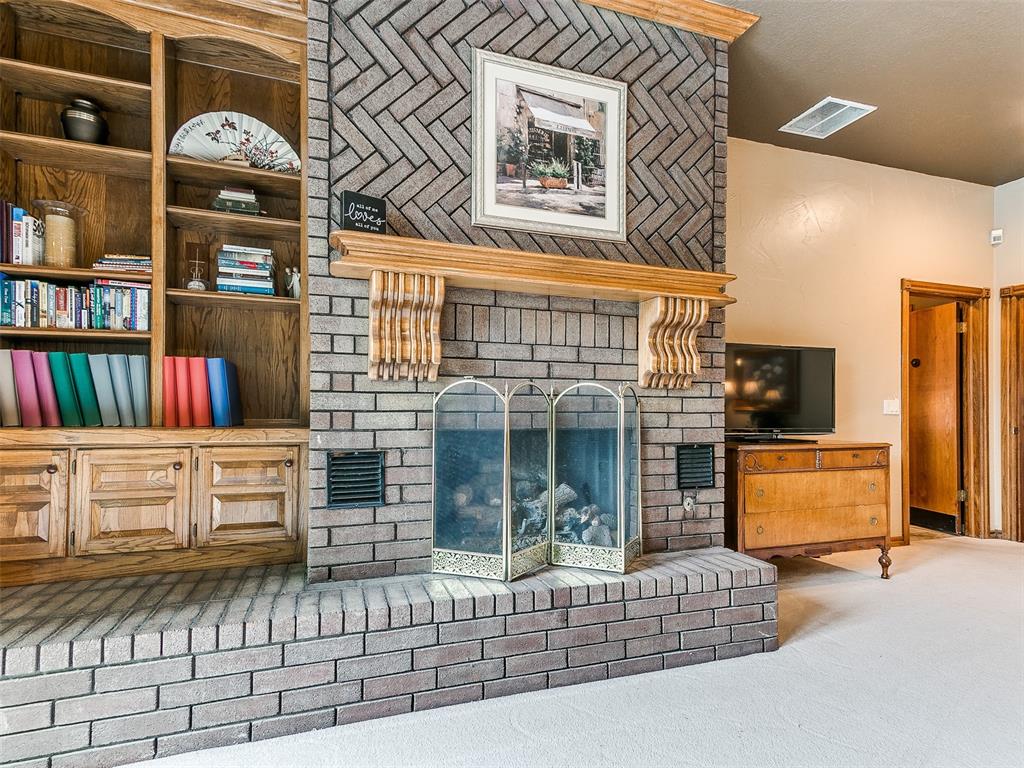 1525 Spring Creek Drive Property Photo 15