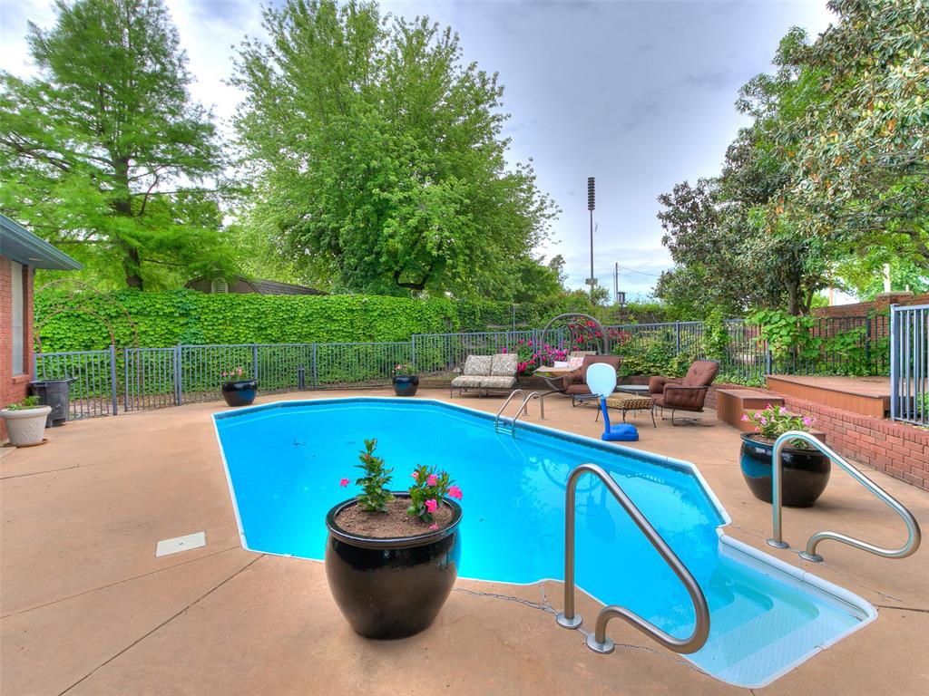 1525 Spring Creek Drive Property Photo 44