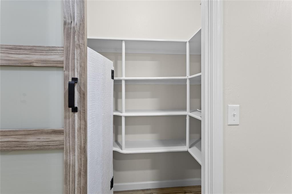 921 E Huber Avenue Property Photo 11
