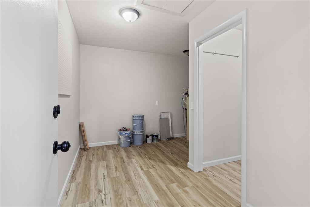 921 E Huber Avenue Property Photo 15