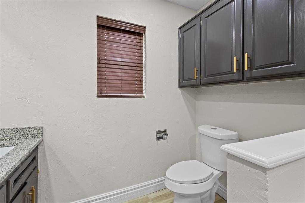 921 E Huber Avenue Property Photo 20