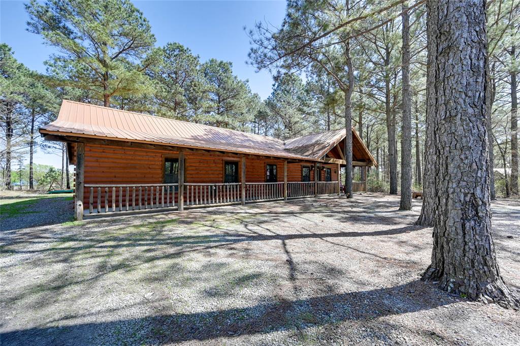 114 Willow Bend Road Property Photo 7