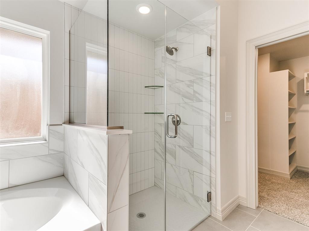 7712 Wilshire Woods Drive Property Photo 27