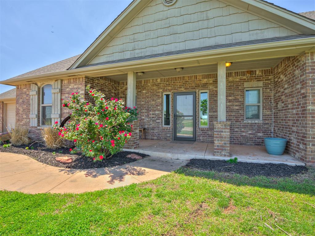 840493 S Highway 177 Property Photo 1