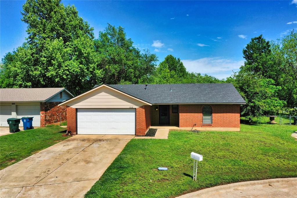 1208 Cathy Lane Property Photo 1