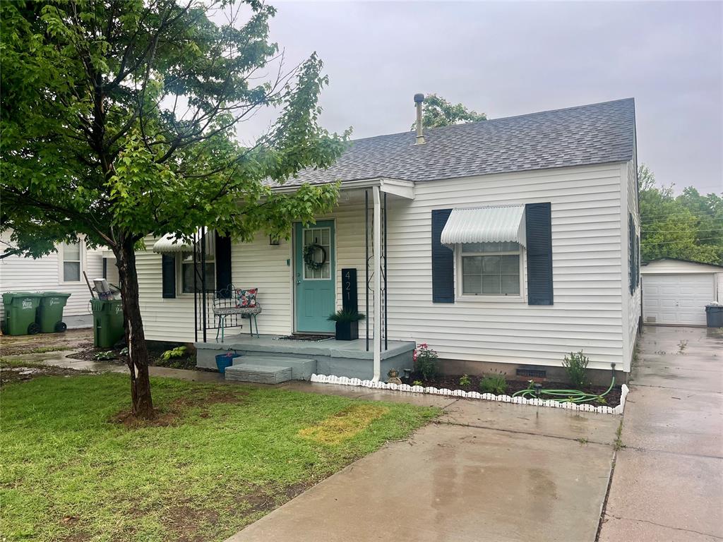 421 S 9th Street Property Photo