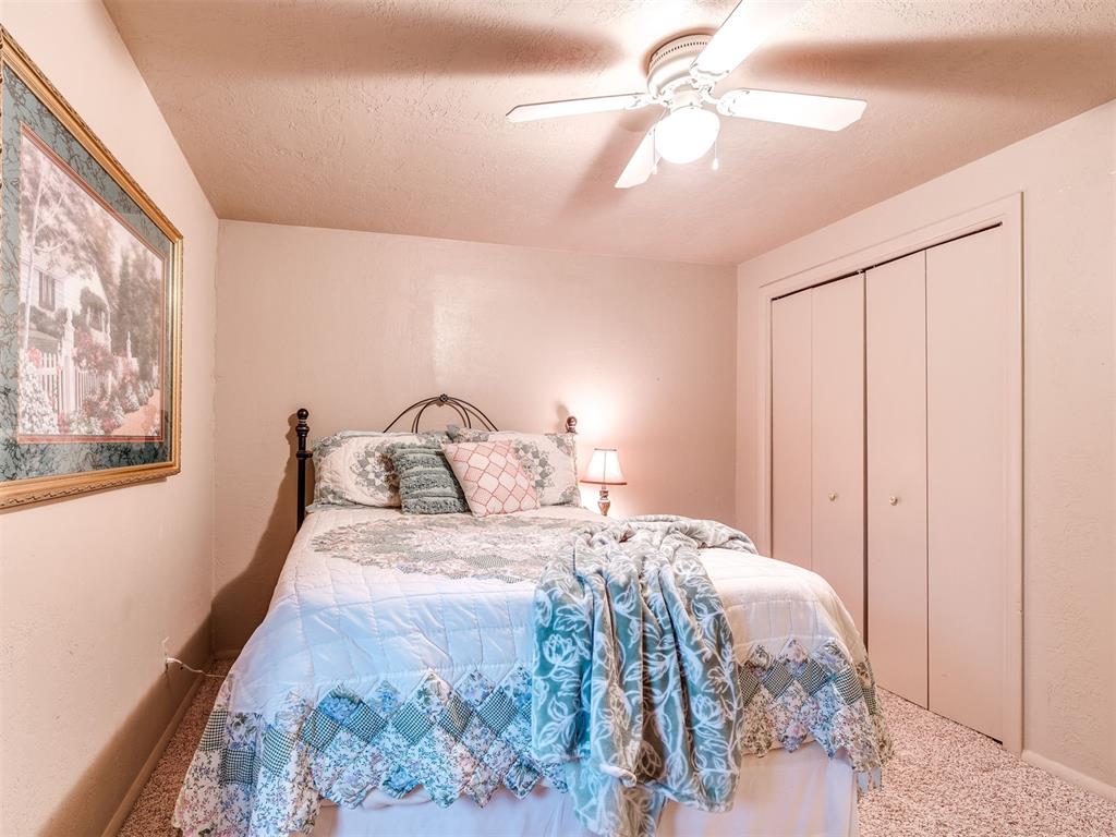 8821 S Mckinley Avenue Property Photo 32