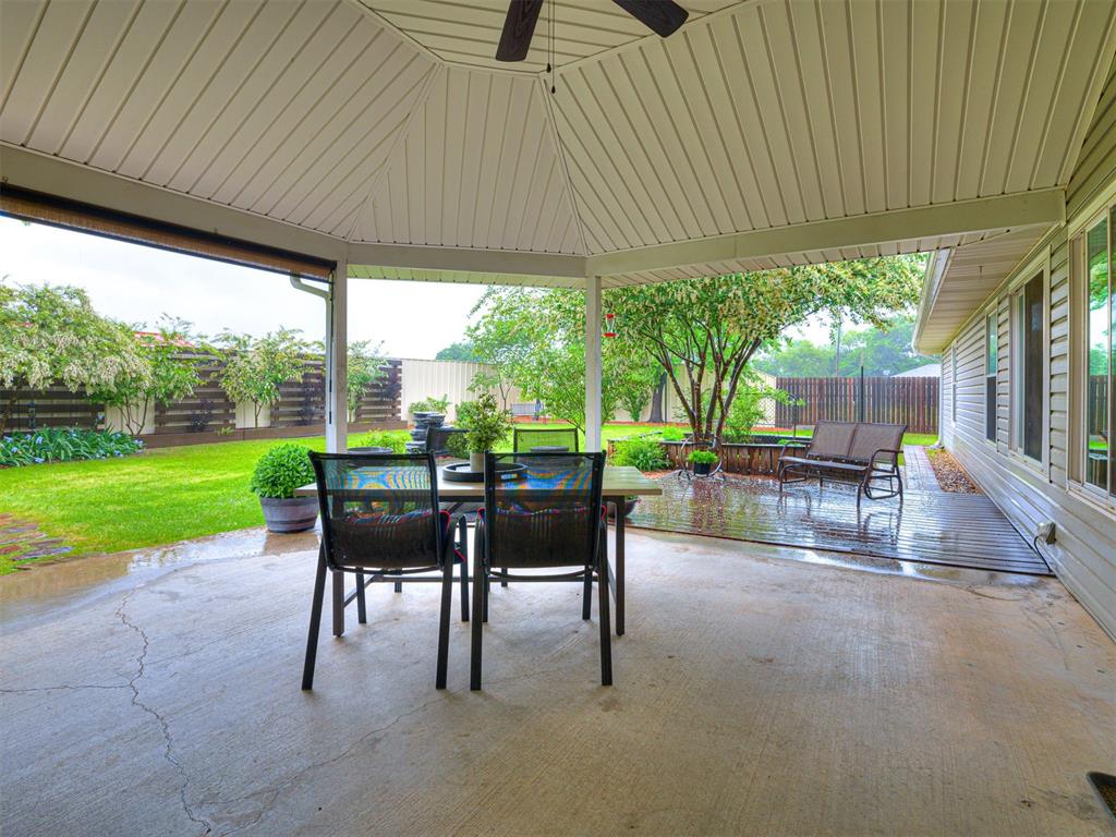 8821 S Mckinley Avenue Property Photo 35