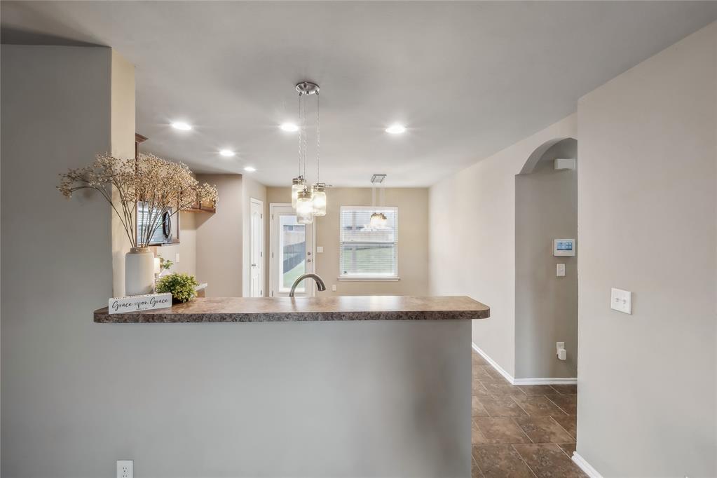 8520 Sw 44th Court Property Photo 10