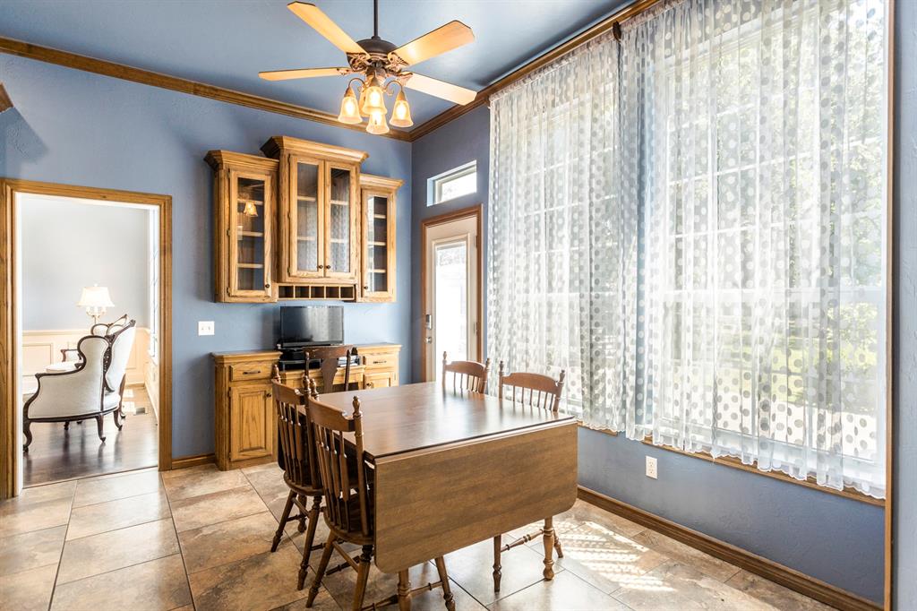 23250 Running Deer Trail Property Photo 11