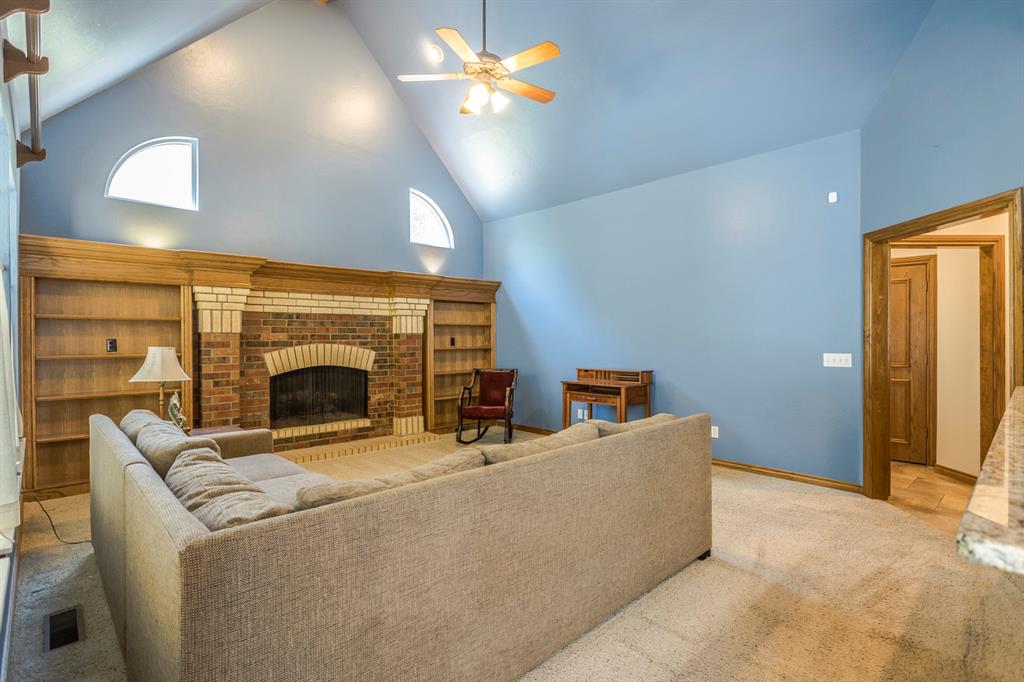 23250 Running Deer Trail Property Photo 18
