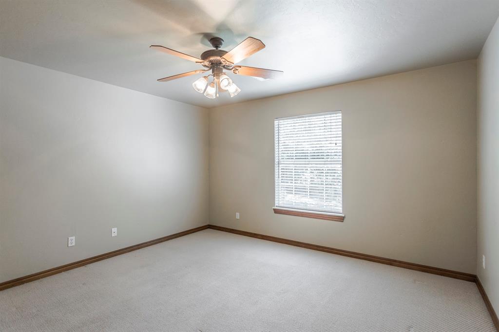 23250 Running Deer Trail Property Photo 37