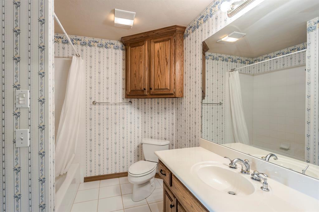 23250 Running Deer Trail Property Photo 40