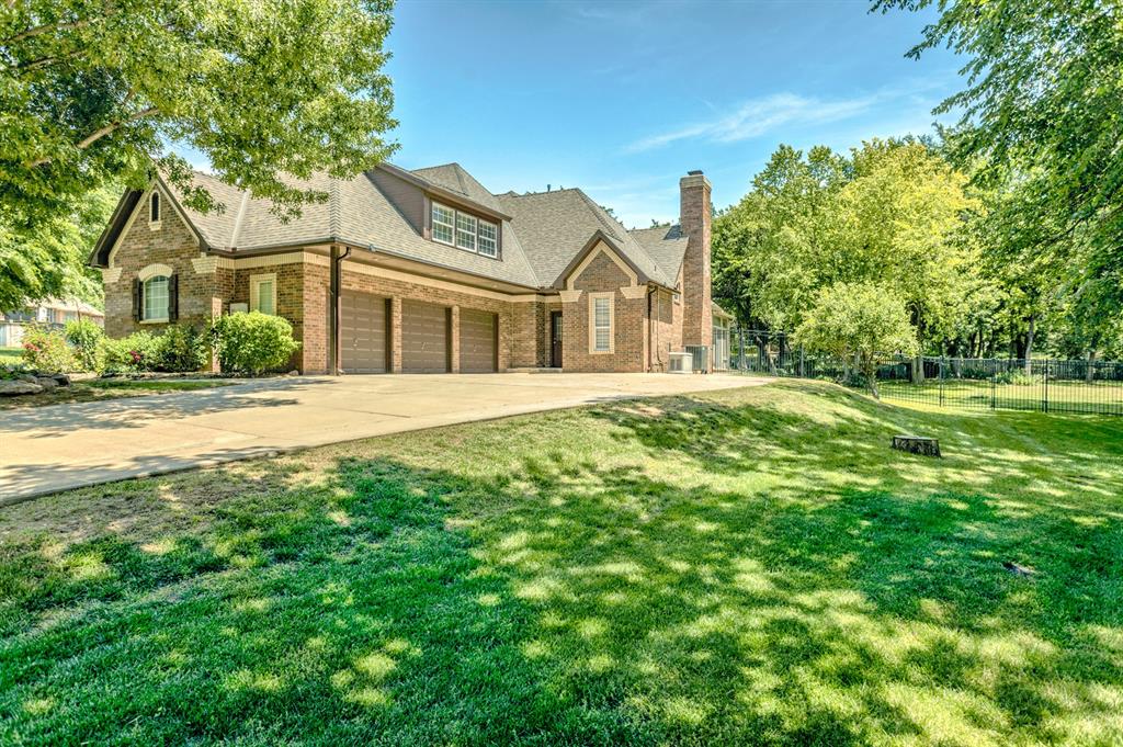 23250 Running Deer Trail Property Photo 46