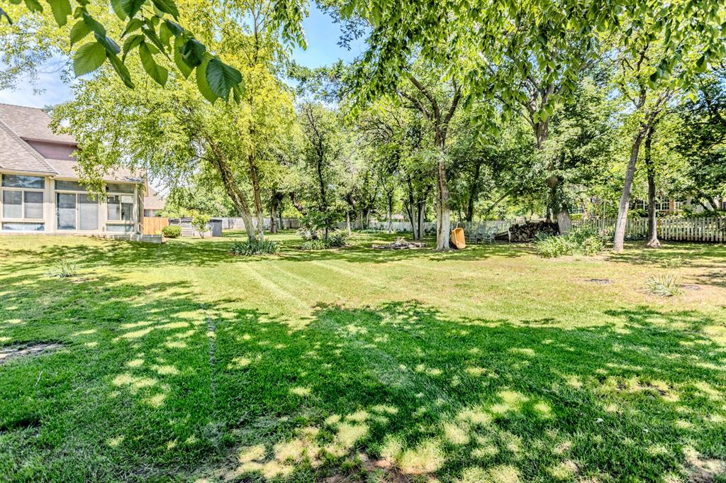 23250 Running Deer Trail Property Photo 49