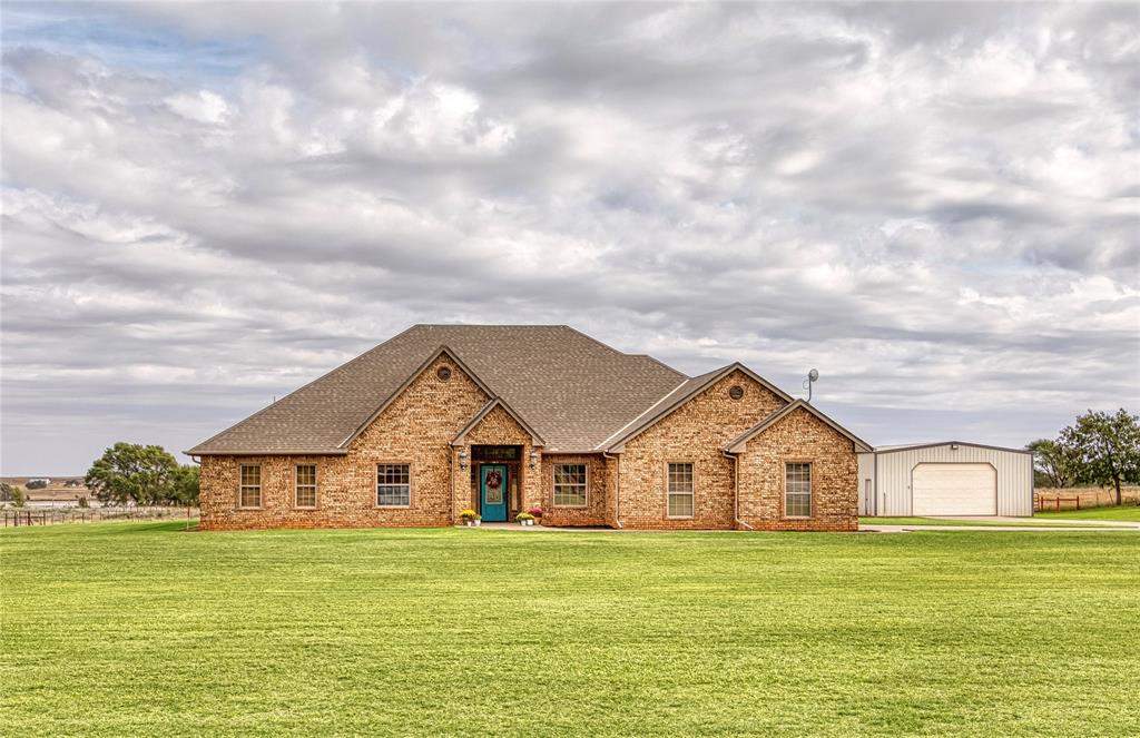 9472 N 2020 Road Property Photo 1