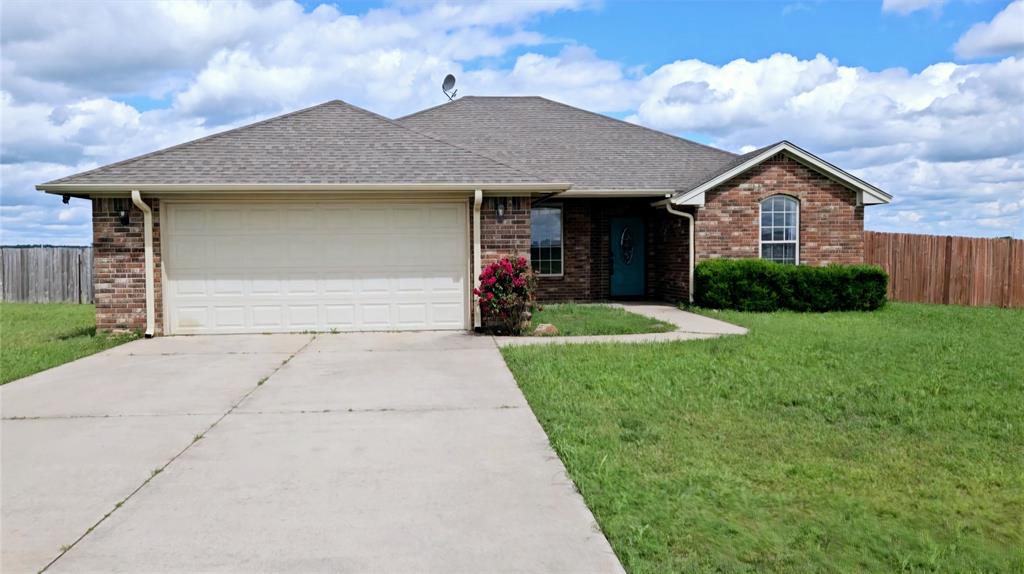 165848 8 Mile Road Property Photo 1