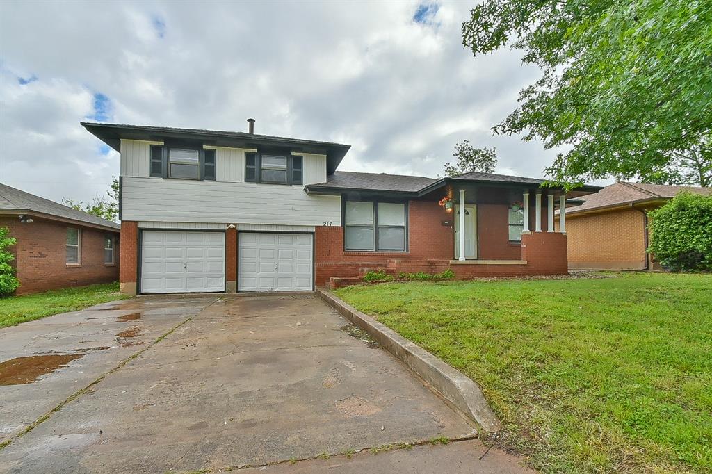 217 W Glenhaven Drive Property Photo 1
