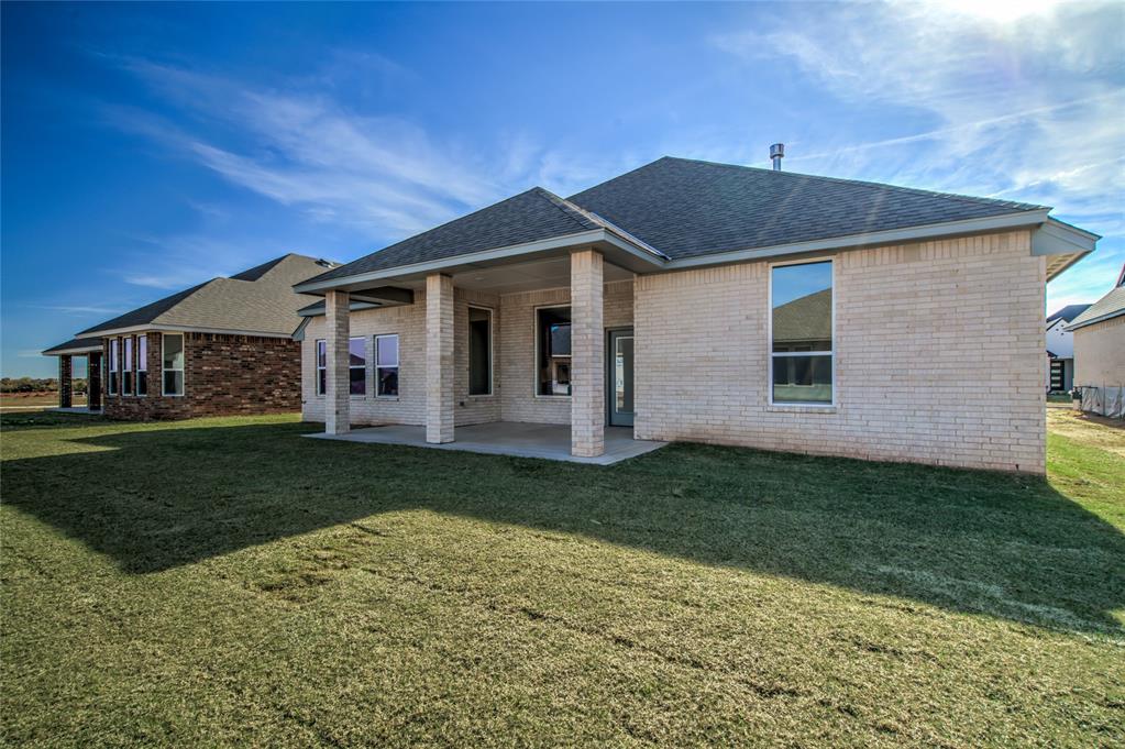 6513 Nw 145th Street Property Photo 42