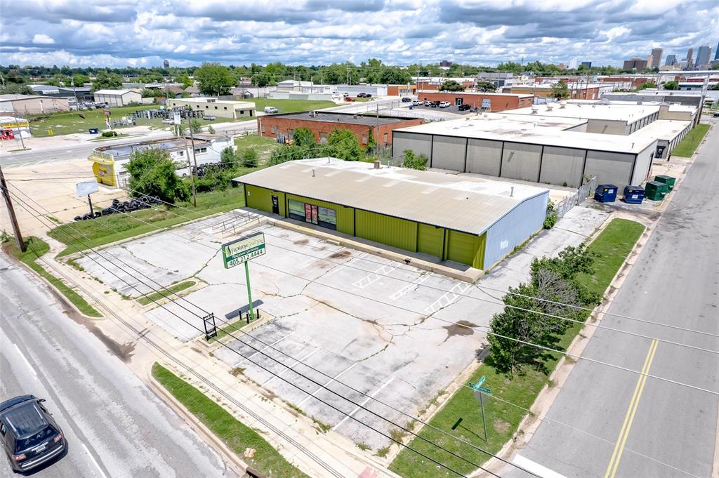 2 N Pennsylvania Avenue Property Photo 1