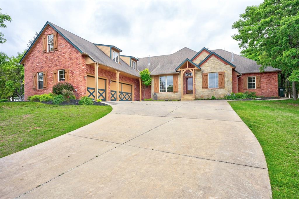 6205 Valley Ridge Drive Property Photo 4