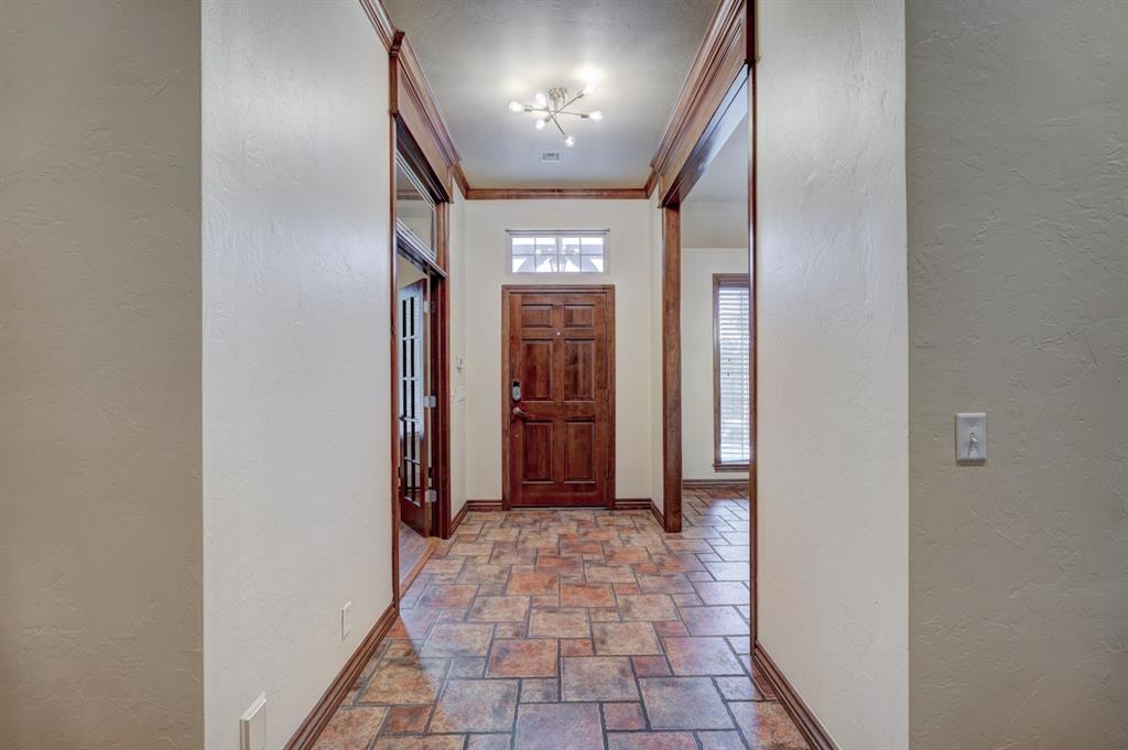 6205 Valley Ridge Drive Property Photo 9