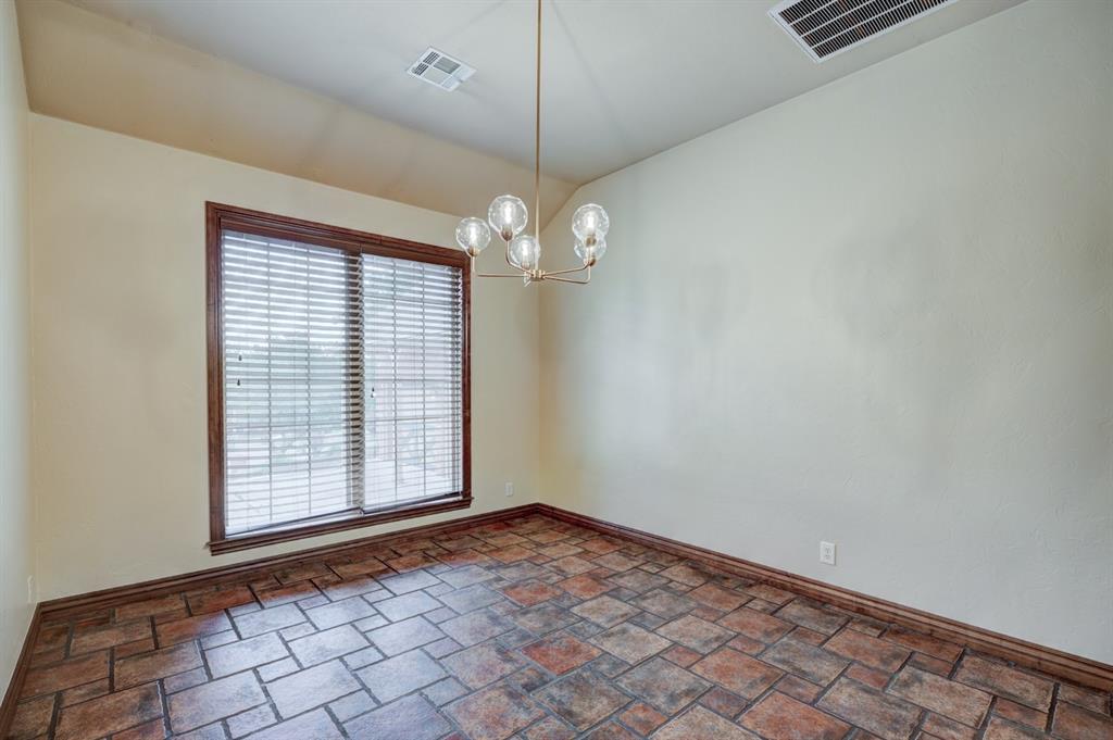 6205 Valley Ridge Drive Property Photo 11