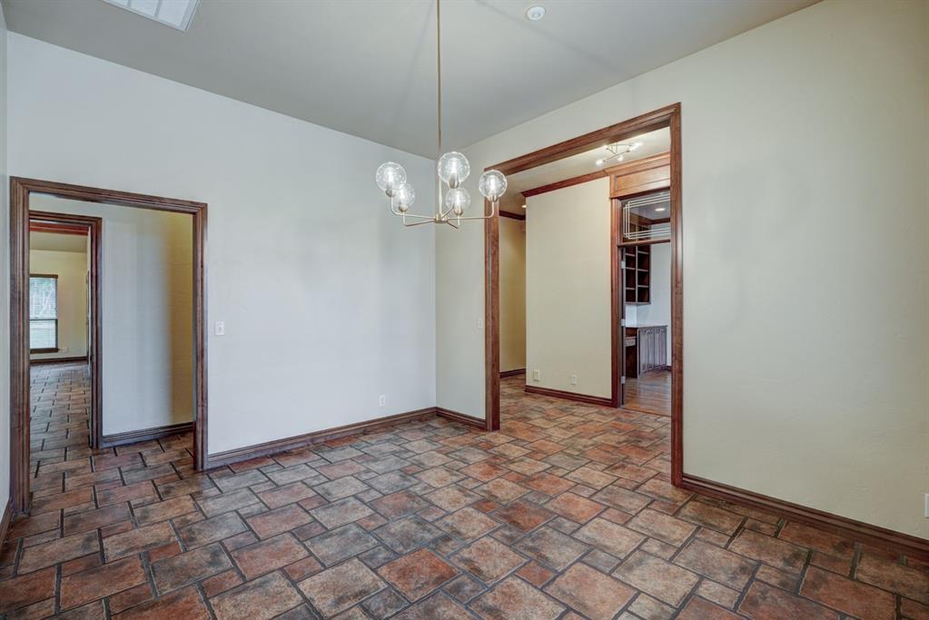 6205 Valley Ridge Drive Property Photo 16