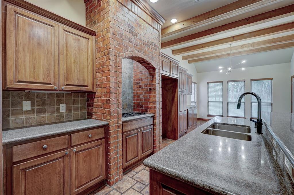 6205 Valley Ridge Drive Property Photo 18