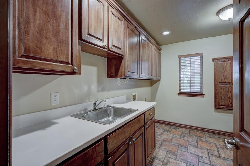 6205 Valley Ridge Drive Property Photo 25