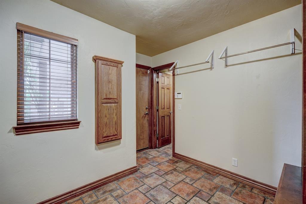 6205 Valley Ridge Drive Property Photo 29