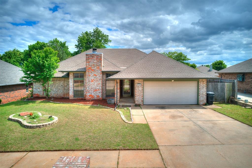 1820 E Main Street Property Photo