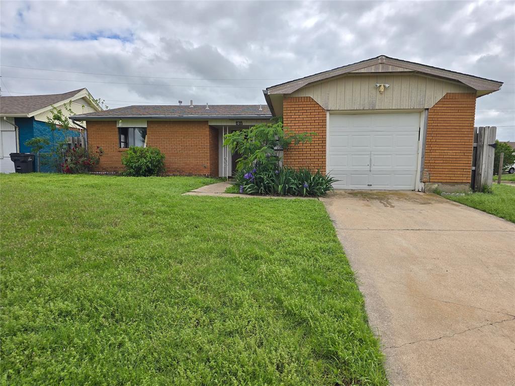 3401 Sw Abilene Drive Property Photo