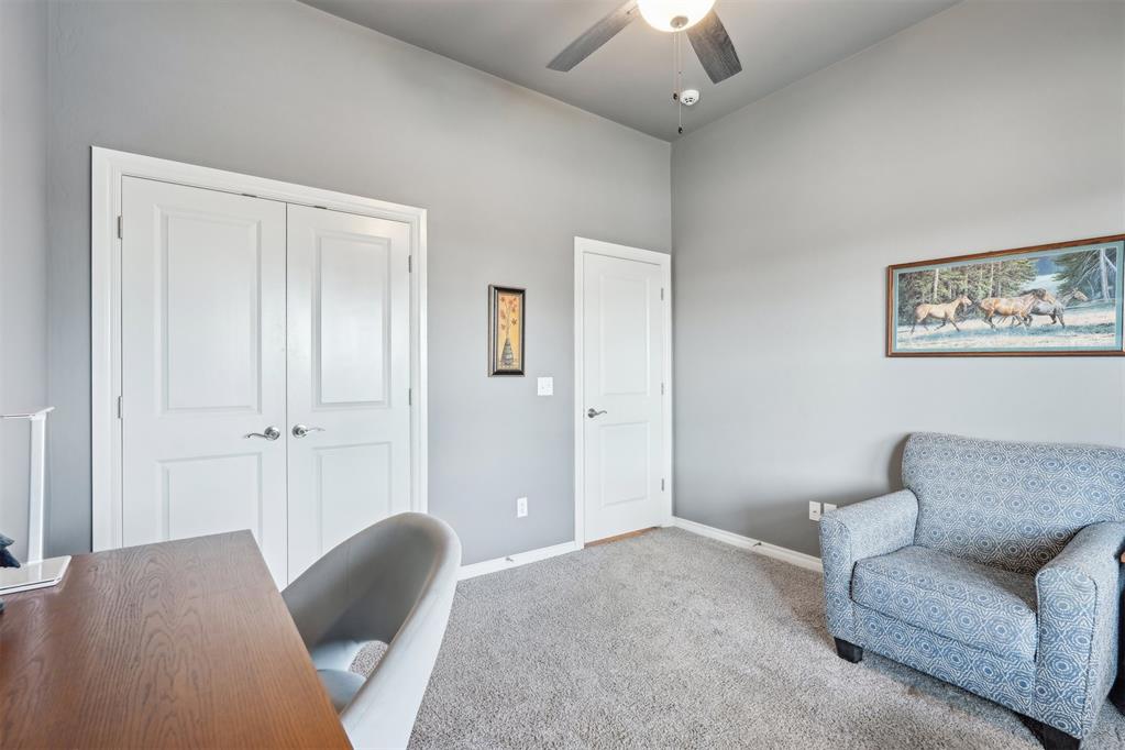 8400 Poplar Drive Property Photo 18