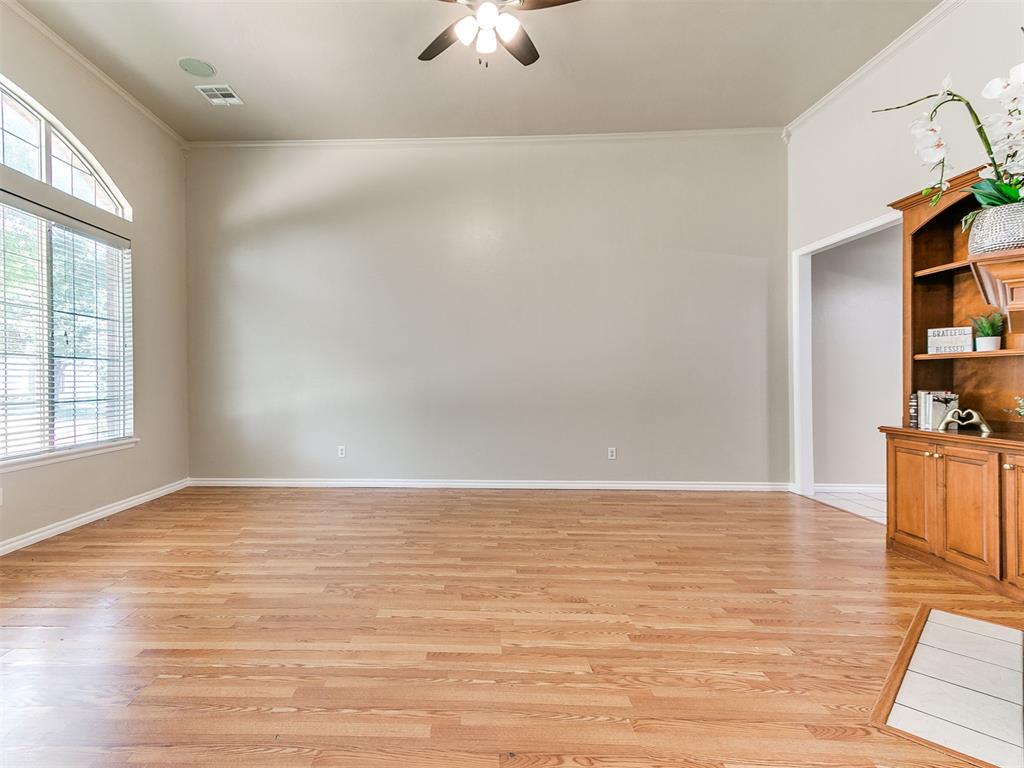 15524 Swallowtail Drive Property Photo 7