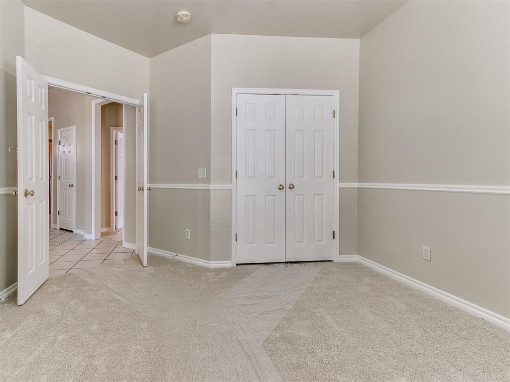 15524 Swallowtail Drive Property Photo 32