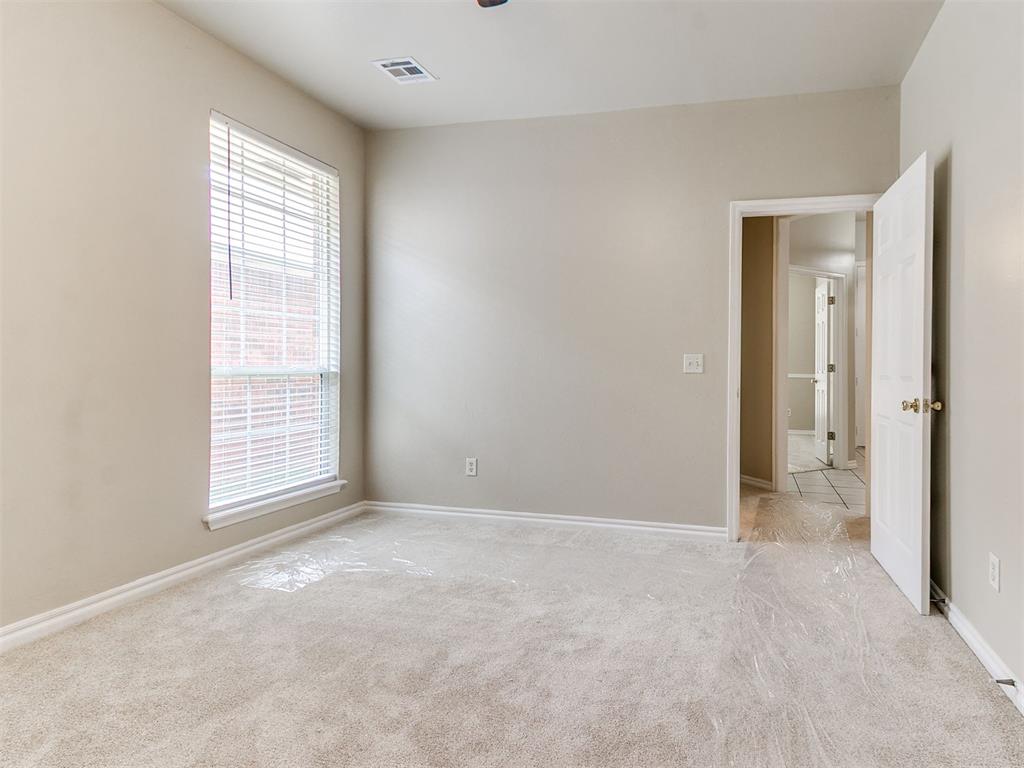15524 Swallowtail Drive Property Photo 35