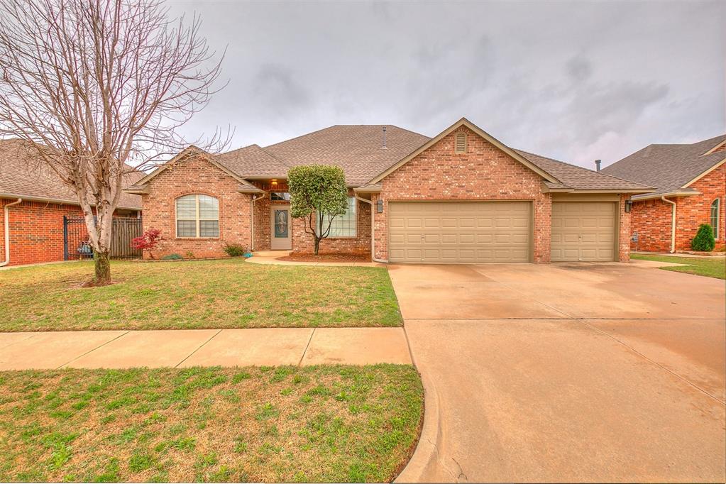 5608 Bent Creek Drive Property Photo 2